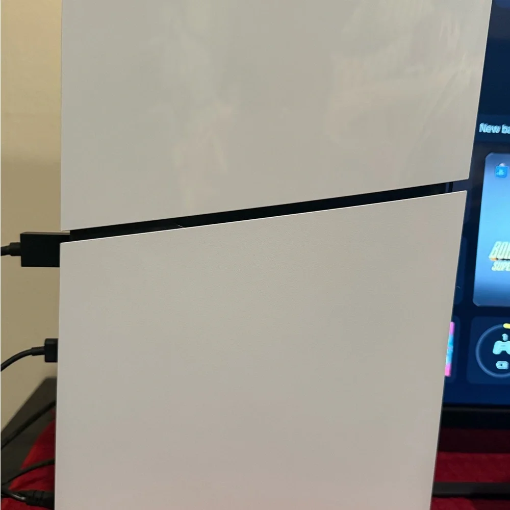 Sony Console in White